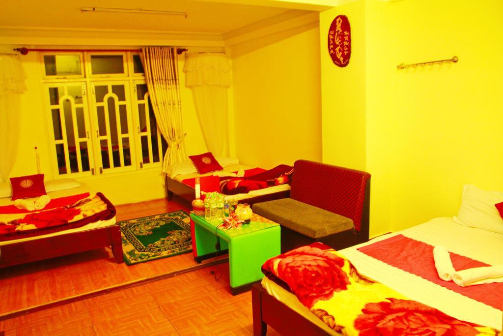 Mai Anh Dao Hotel Da Lat Room photo